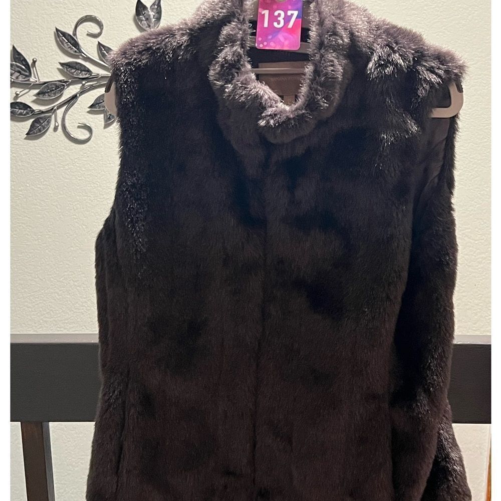 Like NewBanana Republic Women's  Fur Vest - Dark Gray Size Medium #137